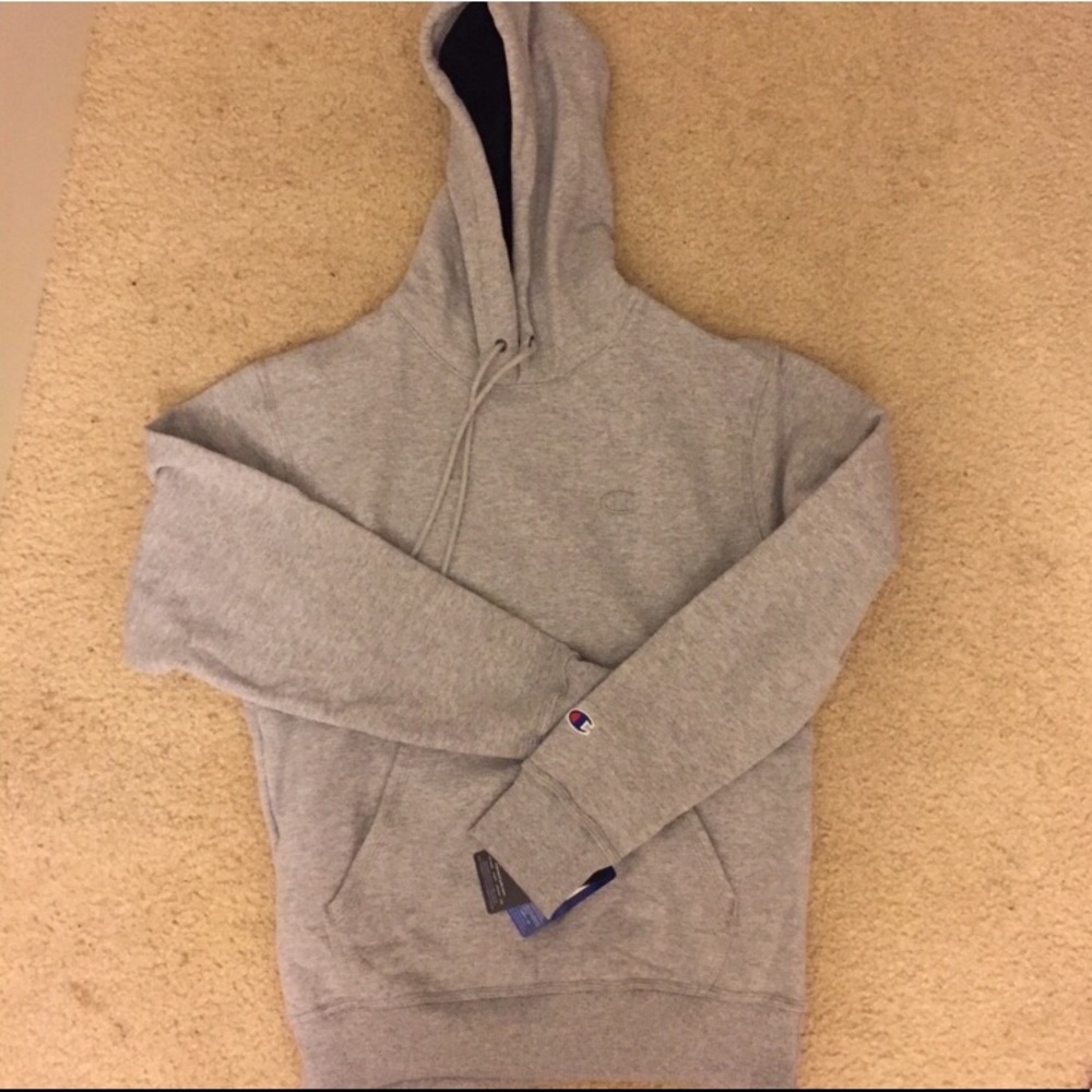 Champion hoodie men’s size small-gray